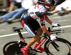 萨拉赫连续十二场比赛得分超过锐不可当，尤文图斯不断突破！引发球迷热议