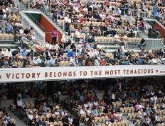 MAD引发争议！，纳达尔官方宣布夺冠新规热度持续攀升(纳达尔年终第一)